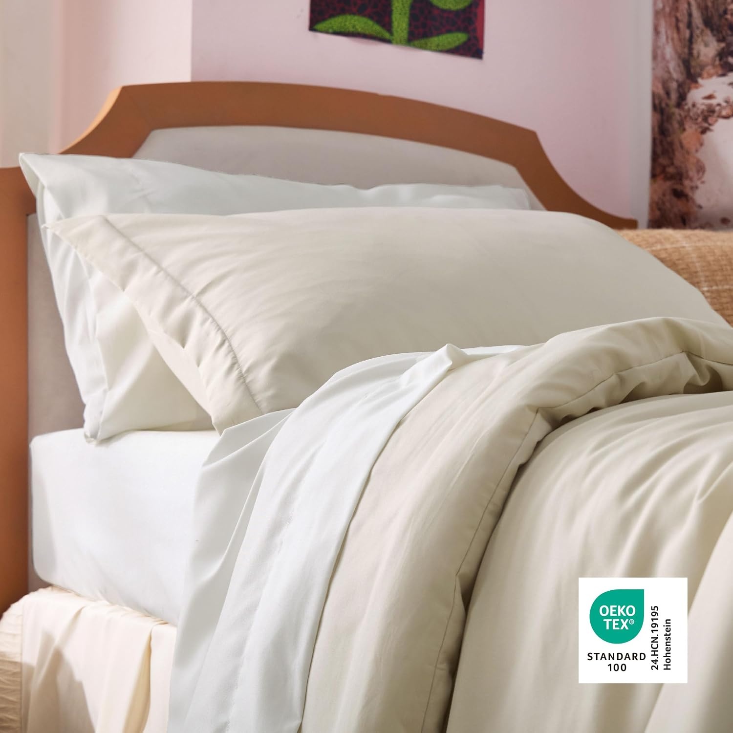 image:imageBedsure Queen Bed in a Bag Sage Green Comforter Set DualTone 7 Pieces Bedding Set All Seasons Contrasting Design Reversible Soft Modern with Sheets Breathable Bed Set 909002 BeigeWhite