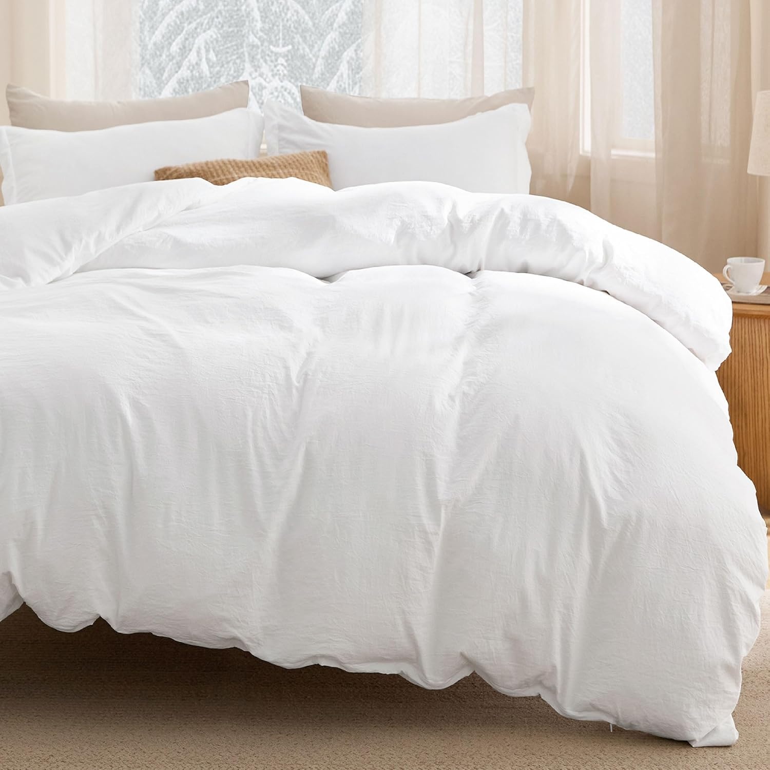 image:imageBedsure White Comforter Cover Queen Size Breathable Mellow Marshmallow Comforter 4 Pieces Prewashed Soft Bedding Set for All Seasons Use Includes 1 Duvet Cover 1 Comforter 2 Pillow ShamsWhite