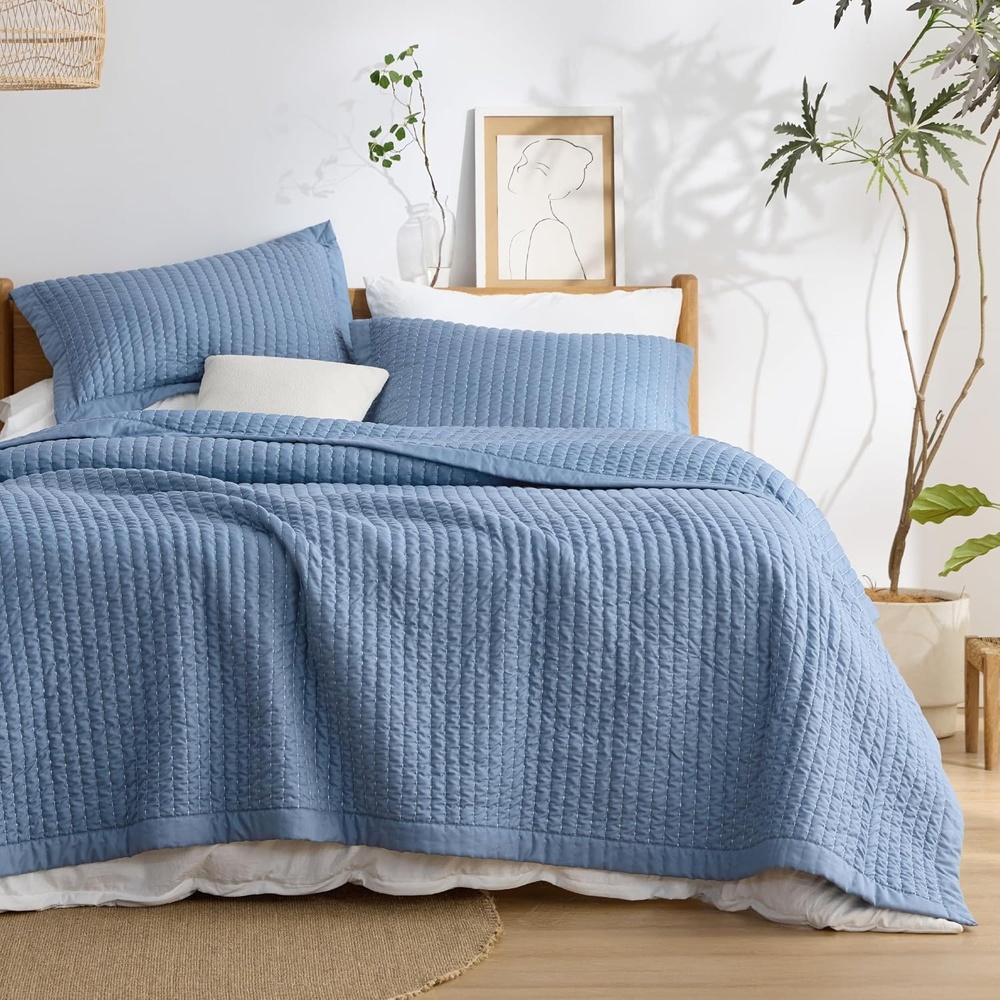 image:imageBedsure Bedspreads Queen Size Lightweight Striped Comforter Navy  Breathable Ultra Soft Bedspread AllSeason Comfort Summer Coverlet Hot Sleepers Friendly OEKOTEX 3Piece Set 90x96in05  Blue Solid Border