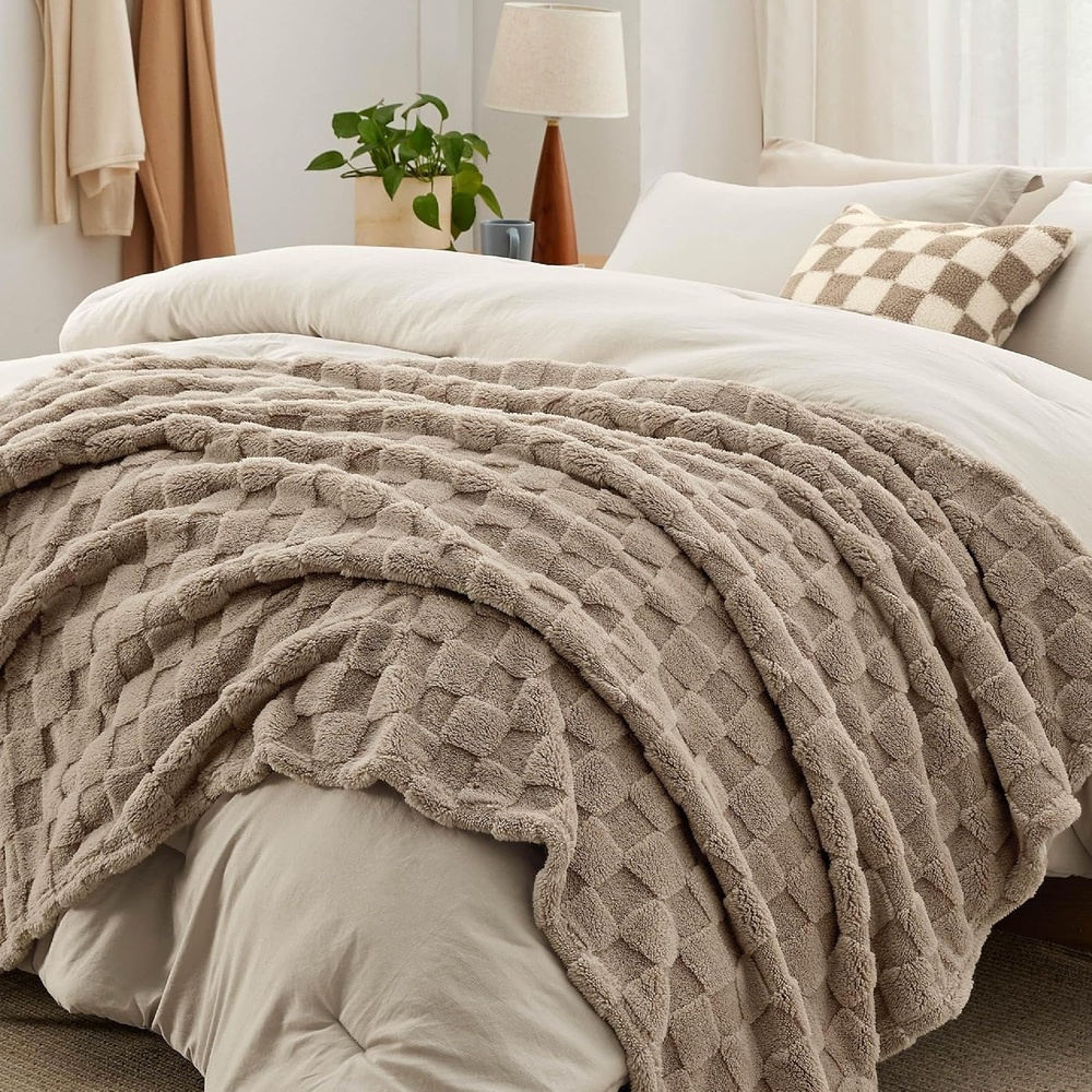 image:imageBedsure Comforter Queen Size 5 Pieces Queen Size Comforter Set with Checkered Throw Blanket and Decorative Pillow Lightweiget Bedding All Season Bedding Sets Light Camel01 Linen Plaid