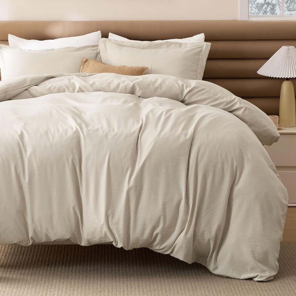 image:imageBedsure White Comforter Cover Queen Size Breathable Mellow Marshmallow Comforter 4 Pieces Prewashed Soft Bedding Set for All Seasons Use Includes 1 Duvet Cover 1 Comforter 2 Pillow ShamsBeige