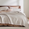 07 - Linen (Contrast Border)