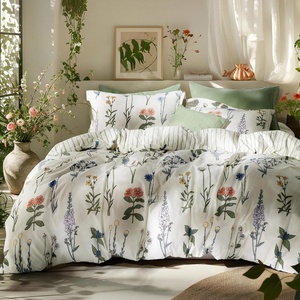 Bedsure Comforter Set Queen Size – Cute Floral Bedding Comforter Set, 3 Pieces, 1 Soft Reversible Olive Green Woodland Floral Flowers Comforter and 2 Pillow Shams(Floral)