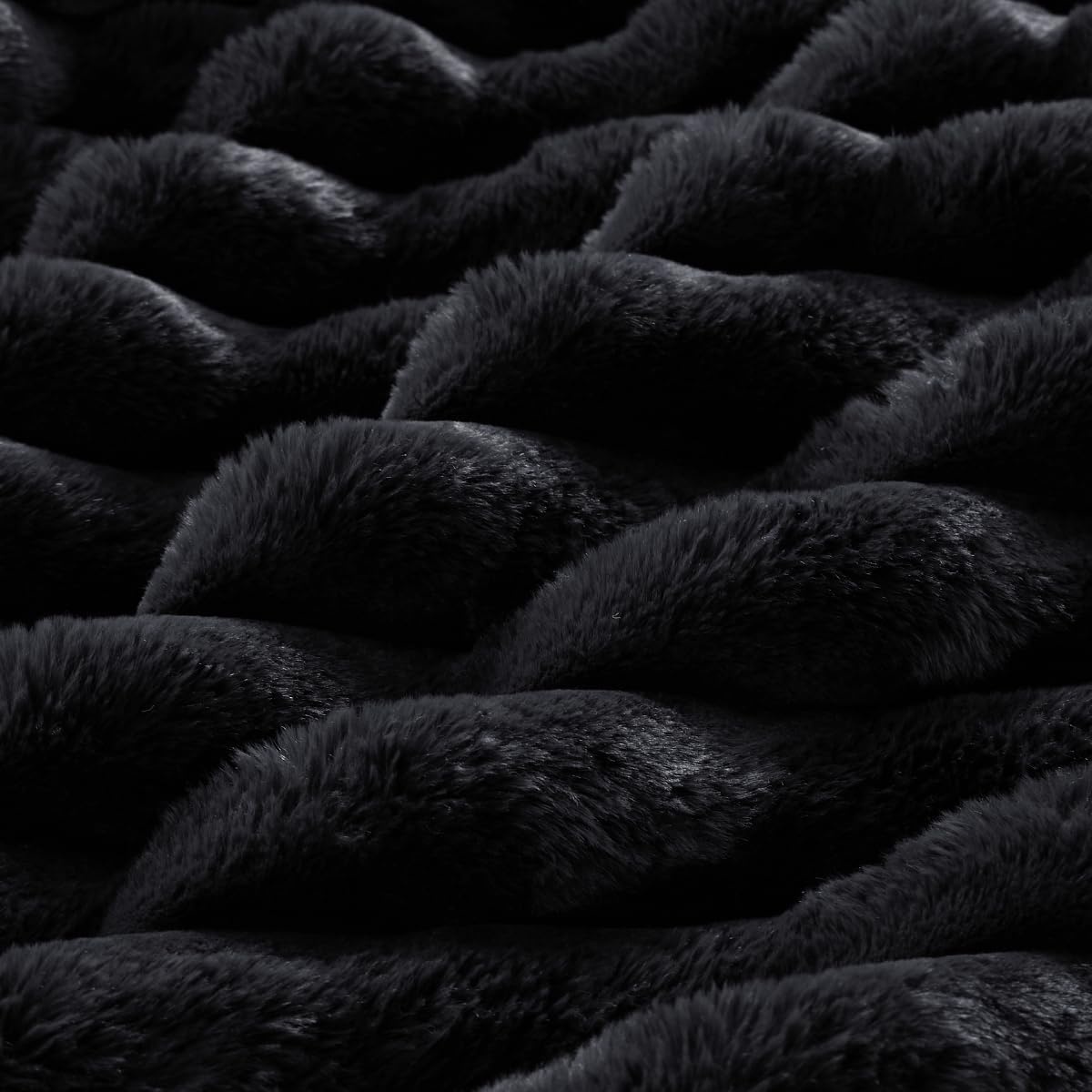 image:imageBedsure Faux Fur Queen Comforter Set Beige Fluffy Comforter Queen Size Soft and Cozy Shaggy Bedding Comforter Sets Winter Warm Luxury Fuzzy Bed Set 3 Pieces 1 Comforter and 2 Pillowcases03 Black