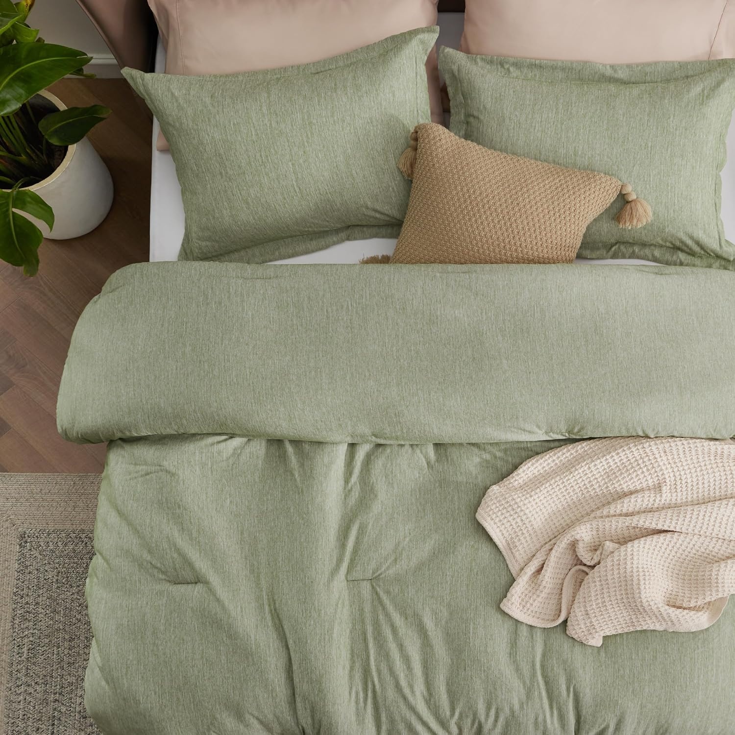 image:imageBedsure Grey Queen Comforter Set Soft Cationic Dyed Bedding Set 3 Pcs Breathable Comfortable for All Season SkinFriendly Melange Home Decor Gift Bed Set Cozy for Bedroom OEKO Modern02 Tea Green Melange