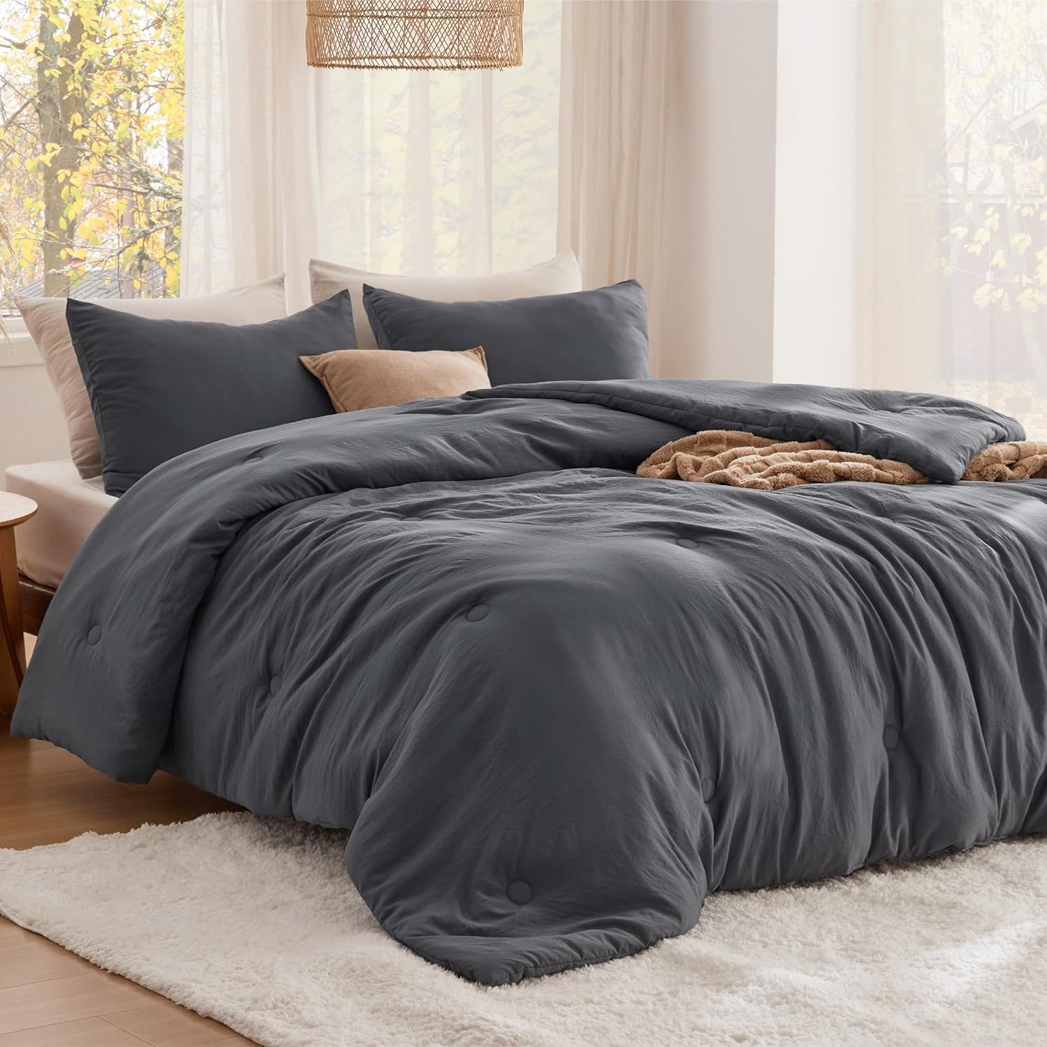 image:imageBedsure Queen Comforter Set Dark Grey Soft Prewashed Queen Size Bedding Quilted Comforter with Circle Design Down Alternative Comforter for All Seasons 3 Pieces Bed Set with 2 Pillow Shams06dark Greycircle