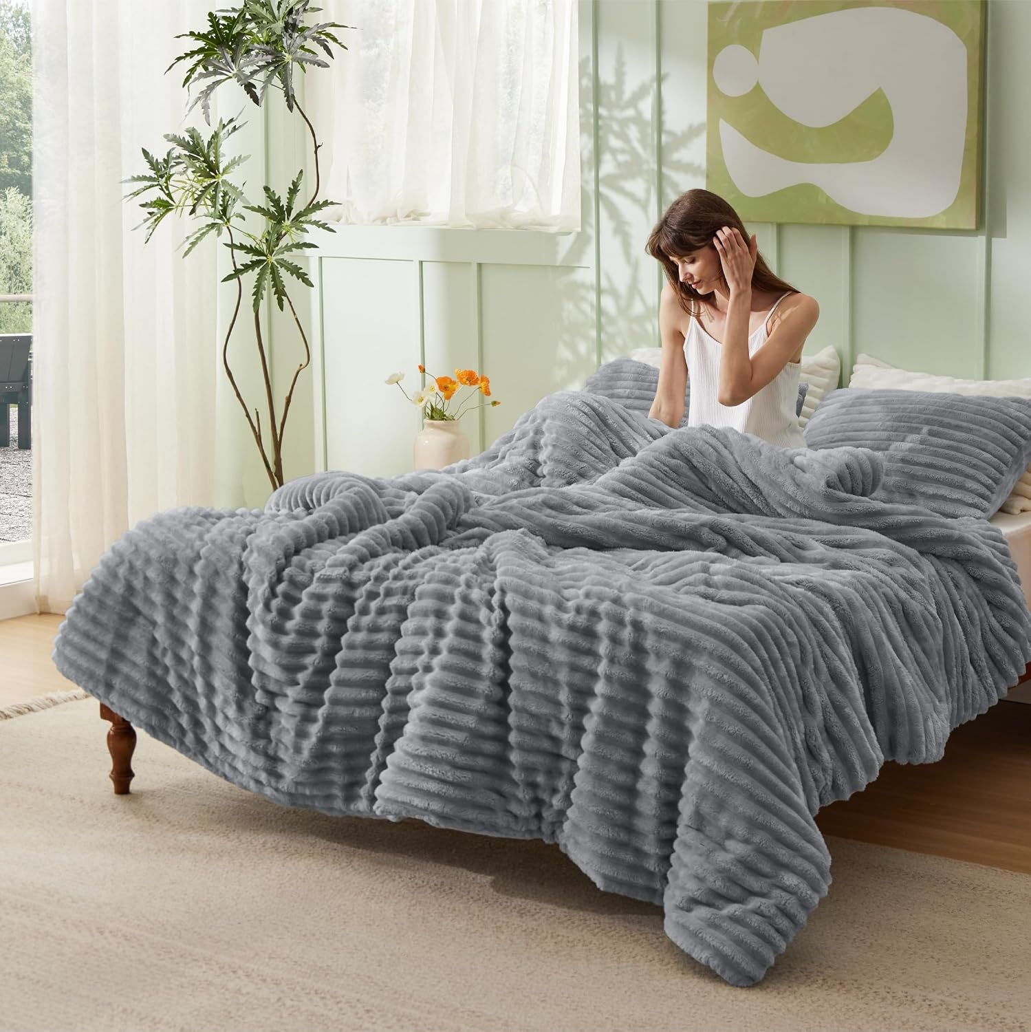 image:imageBedsure Queen Fluffy Comforter Set GentleSoft 3 Pieces Luxury Fleece Bed Olive Green Bedding Cozy Room Decor Aesthetic 1 Queen Bed Comforter 90x90 and 2 Pillowcases 20x2604 Grey