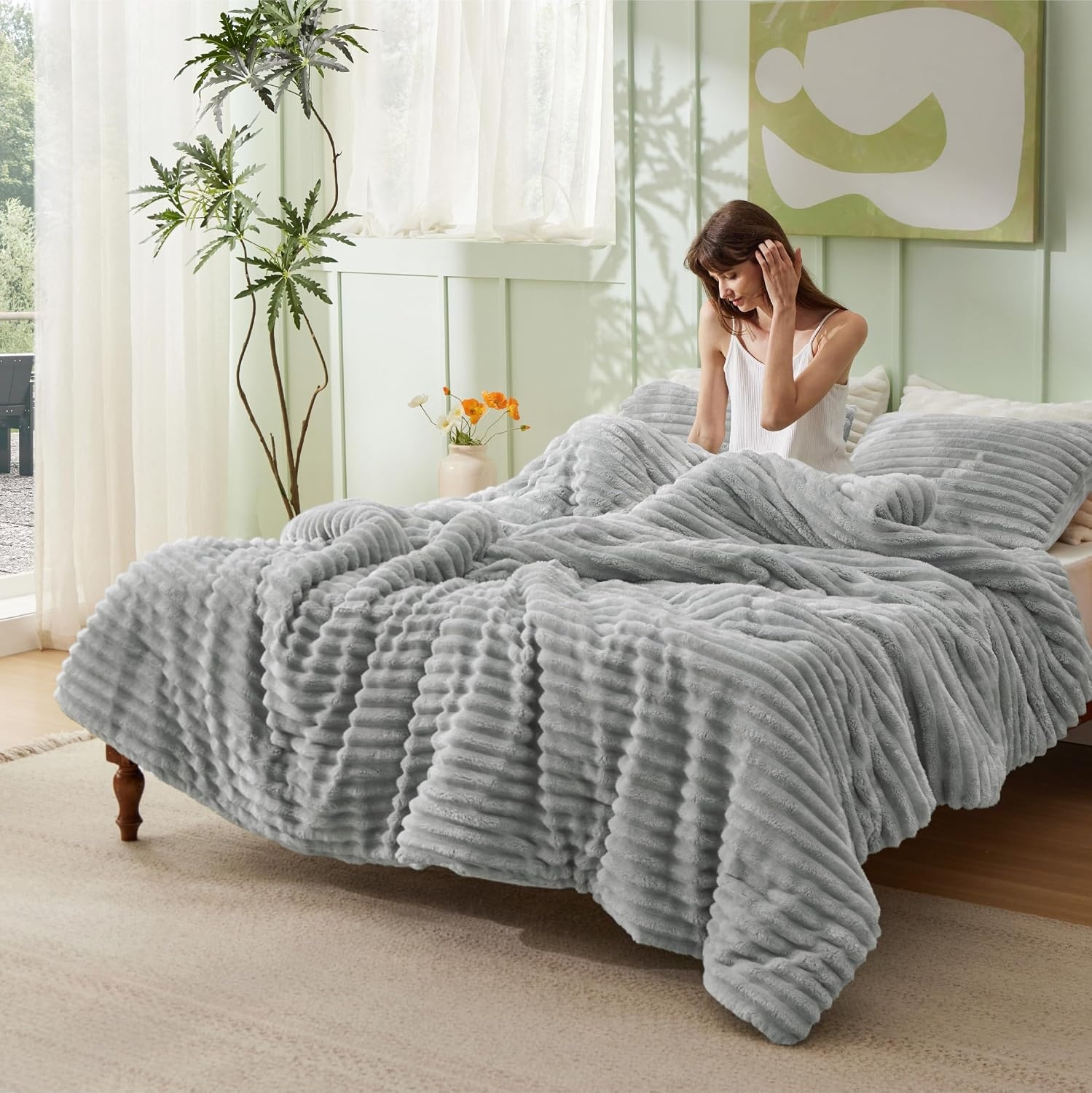 image:imageBedsure Queen Fluffy Comforter Set GentleSoft 3 Pieces Luxury Fleece Bed Olive Green Bedding Cozy Room Decor Aesthetic 1 Queen Bed Comforter 90x90 and 2 Pillowcases 20x2606 Light Grey