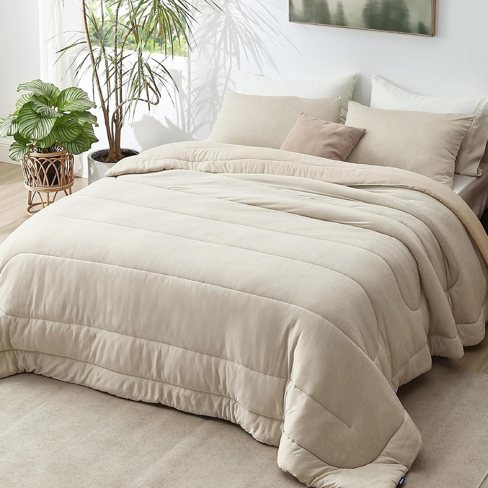 image:imageBedsure Cooling Comforter Queen Size Charcoal Black Reversible Comforter for Hot Sleepers amp Night Sweats All Season 3 Pieces 1 Soft Comforter 88x88 and 2 Pillow Cases 20x26Oatmeal