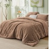 Bedsure Queen Fluffy Comforter Set – GentleSoft 3 Pieces Luxury Fleece Bed Olive Green Bedding, Cozy Room Decor Aesthetic, 1 Queen Bed Comforter (90″x90″) and 2 Pillowcases (20″x26″)(09 – Warm Taupe)