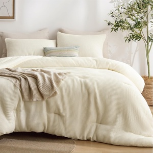 Bedsure Oliver Green Queen Bedding Comforter Set, Waffle Breathable Bedding Set, All Season Comforter with 3 Pieces, 1 Waffle Weave Comforter (90″x90″) and 2 Pillowcases (20″x26″)(Ivory)