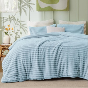 Bedsure Queen Fluffy Comforter Set – GentleSoft 3 Pieces Luxury Fleece Bed Olive Green Bedding, Cozy Room Decor Aesthetic, 1 Queen Bed Comforter (90″x90″) and 2 Pillowcases (20″x26″)(13 – Light Blue)