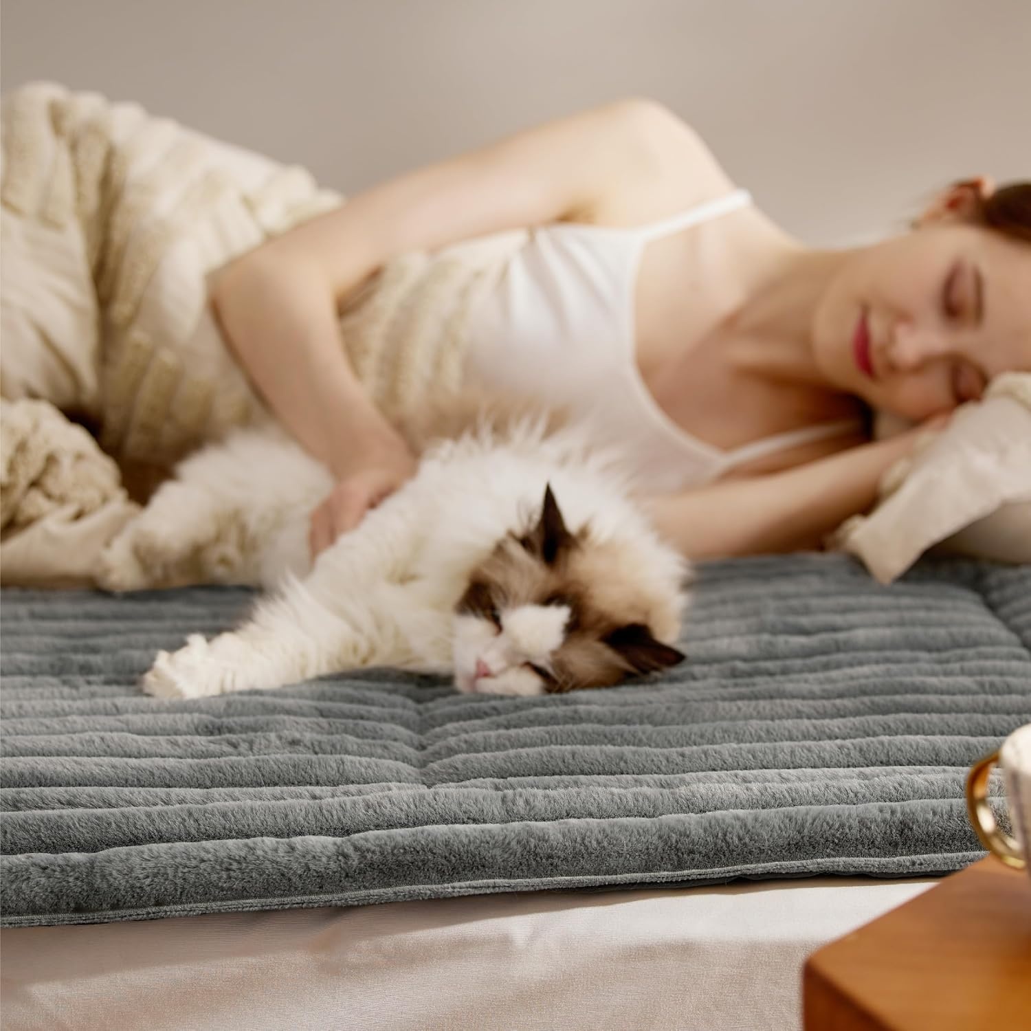 image:imageBedsure ComfyFleece Self Warming Cat Bed MatMedium Pet Self Heating Pad 30X20 Extra Warm Corduroy Fleece Dog Crate Pads IndoorCute Washable Thermal Puppy Mats in WinterNon SlipNot ElectricGrey