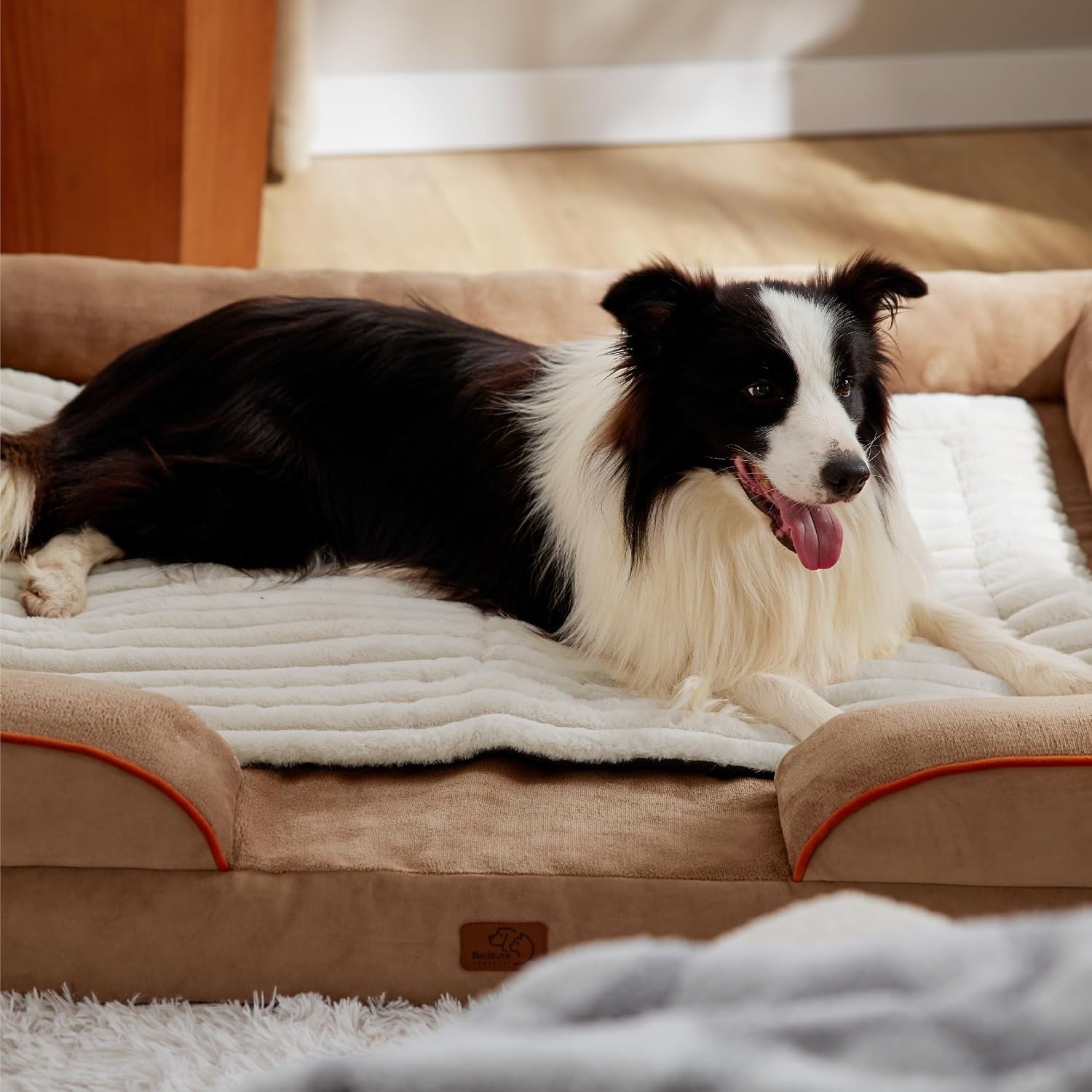 image:imageBedsure ComfyFleece Self Warming Cat Bed Small Self Heating Dog Crate Pad Thermal Extra Warm Puppy Mat Indoor NonSlip amp Washable Not Electric 24 x 18 GreyIvory White