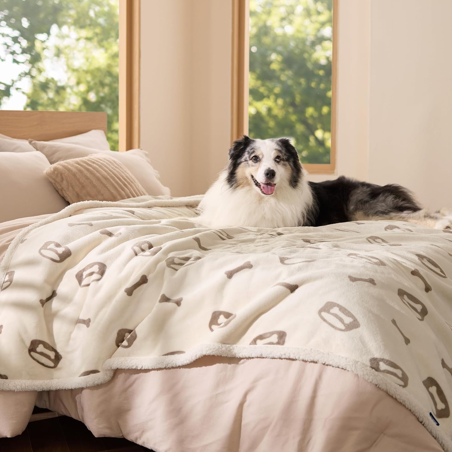 image:imageBedsure Waterproof Dog Blankets for Small Dogs 25X35 Anchor Gray Soft Print Sherpa Fleece Puppy Cat Blanket Washable Cozy Plush Reversible Throw Furniture Protector for Pet Kitten DoggyBeigebone