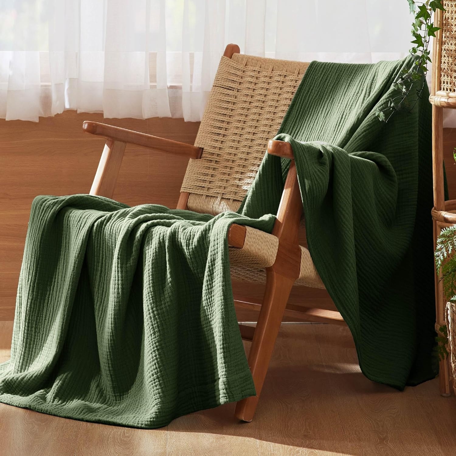 image:imageBedsure King Size 100 Cotton Muslin Blanket Olive Green Twin XL Mattress Protector