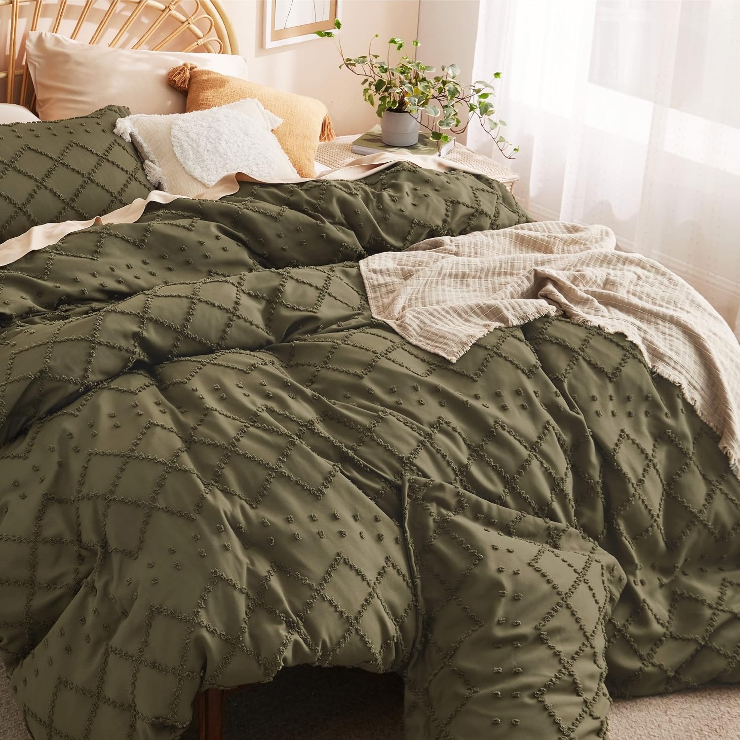 image:imageBedsure Light Pink Boho Duvet Cover Queen Soft Vintage Embroidery23 Dark Green