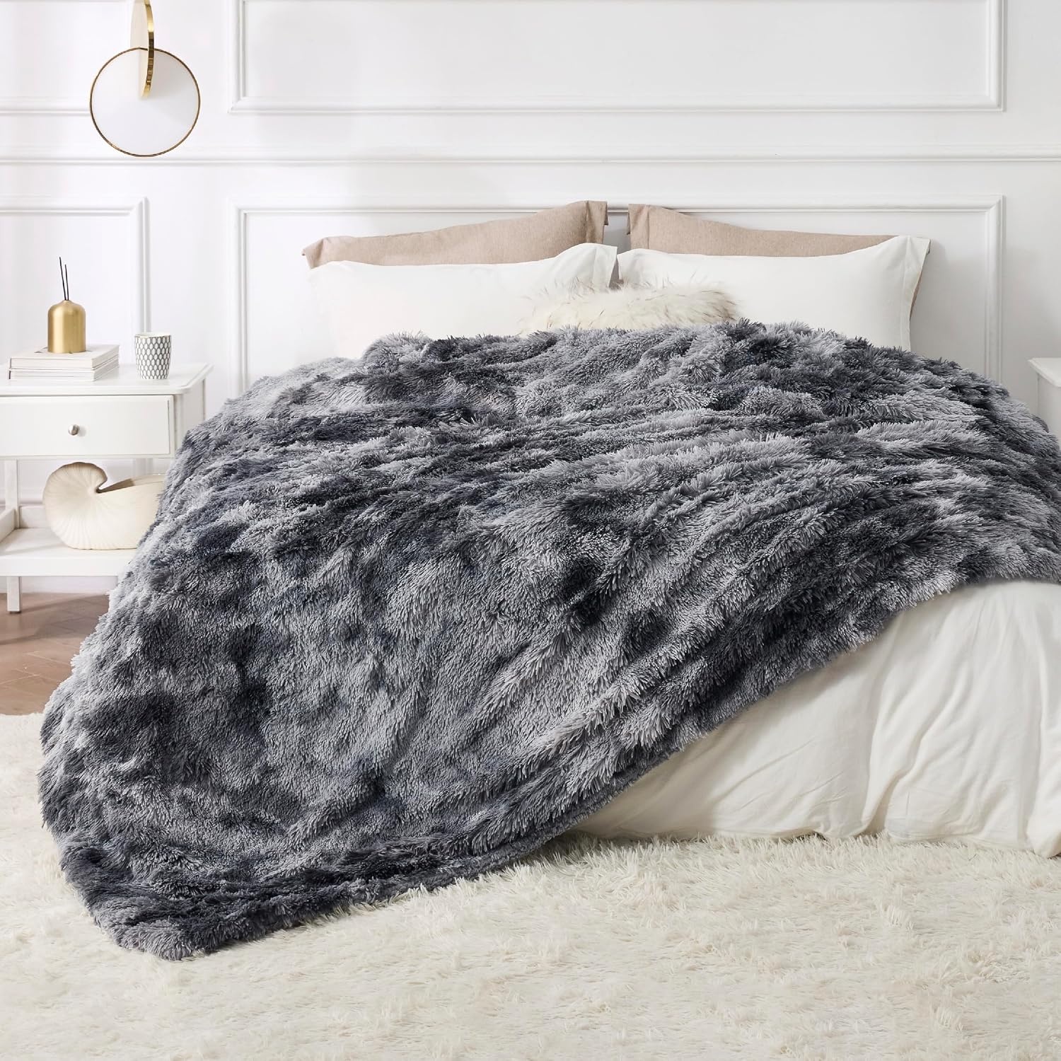 image:imageBedsure Faux Fur Fluffy Fleece Sherpa Blanket Couch Throw Grey 50x6001 Tie Dye Grey
