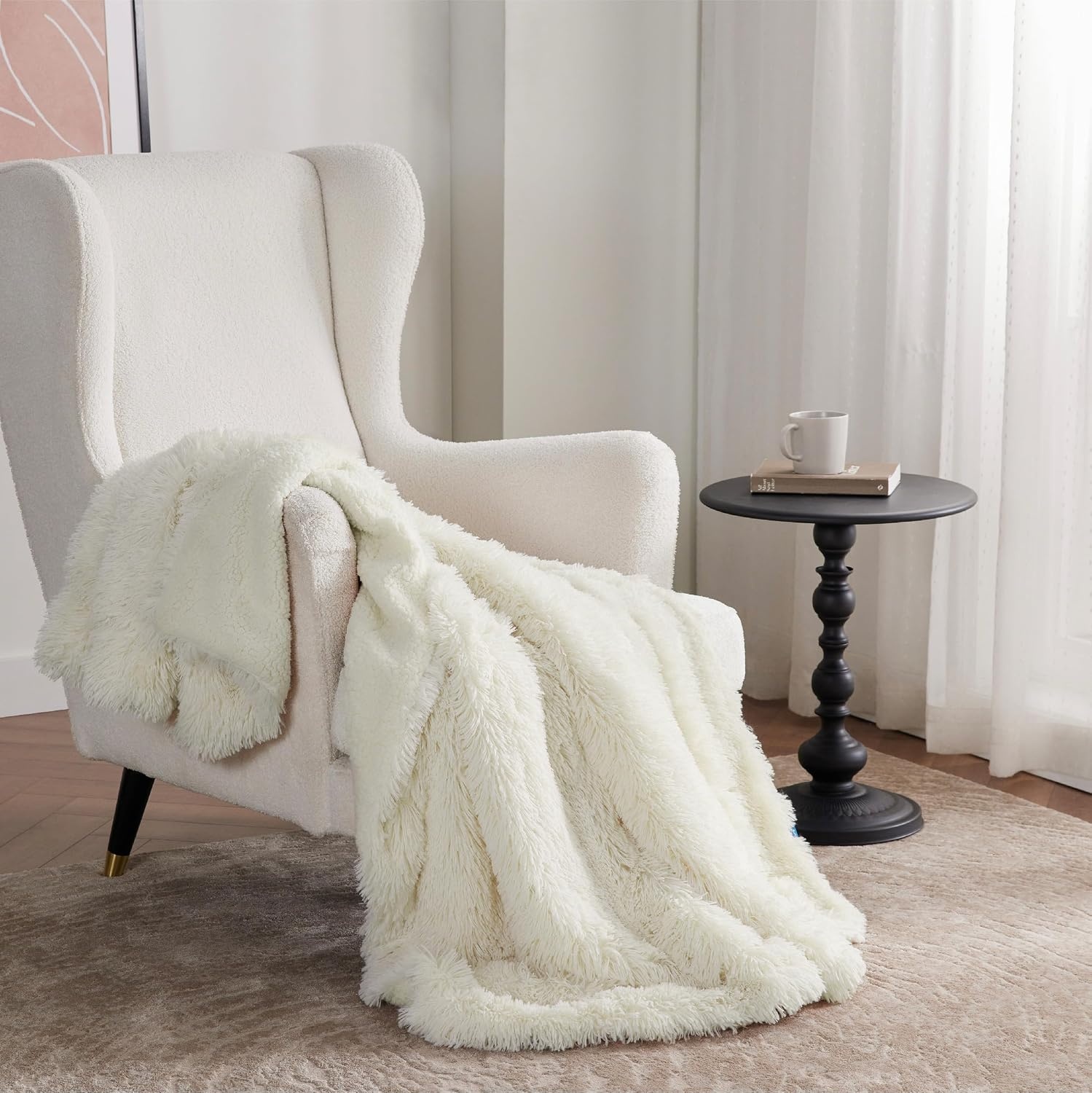image:imageBedsure Faux Fur Fluffy Fleece Sherpa Blanket Couch Throw Grey 50x6002 Cream