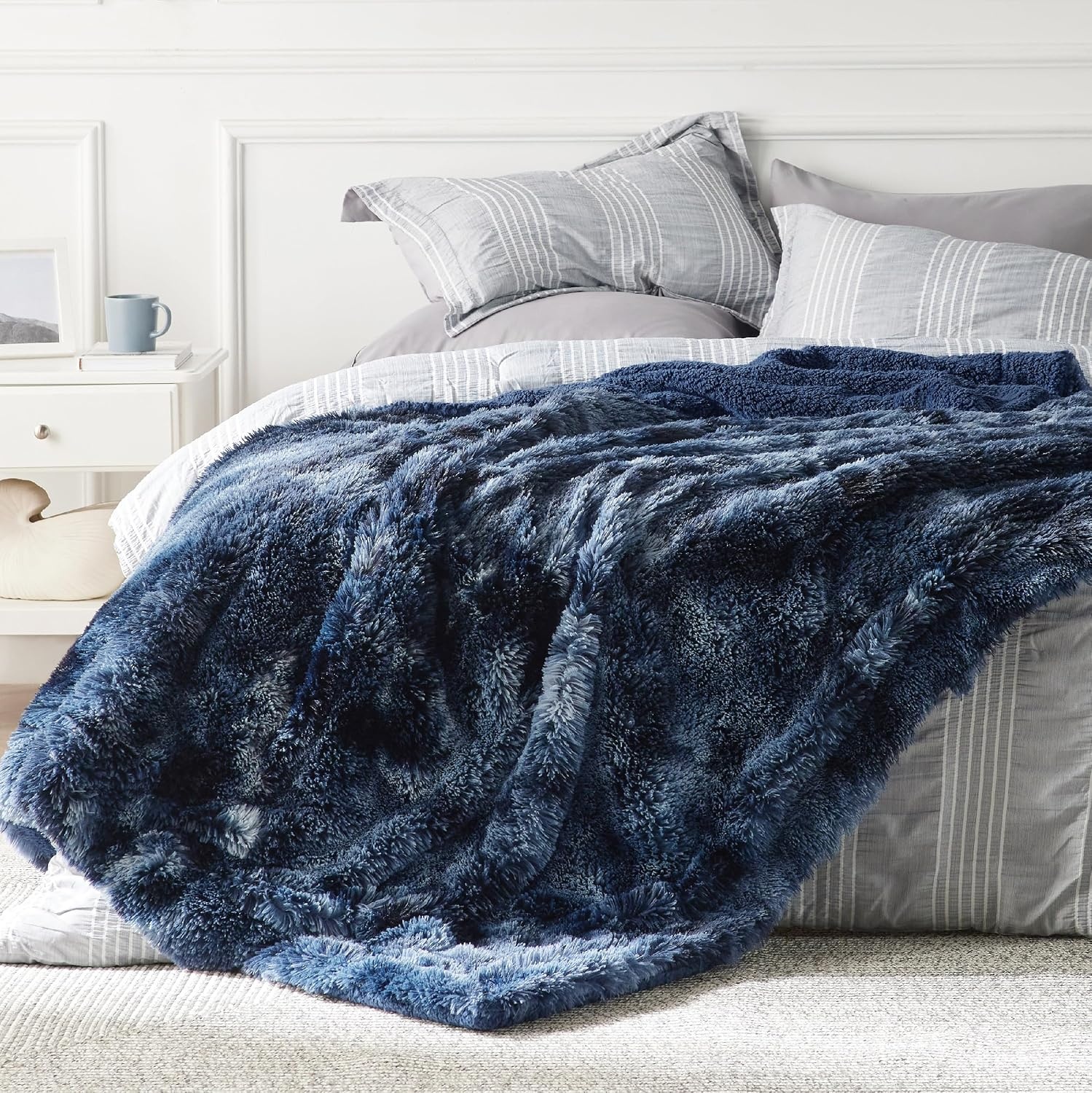image:imageBedsure Faux Fur Fluffy Fleece Sherpa Blanket Couch Throw Grey 50x6005 Tie Dye Navy