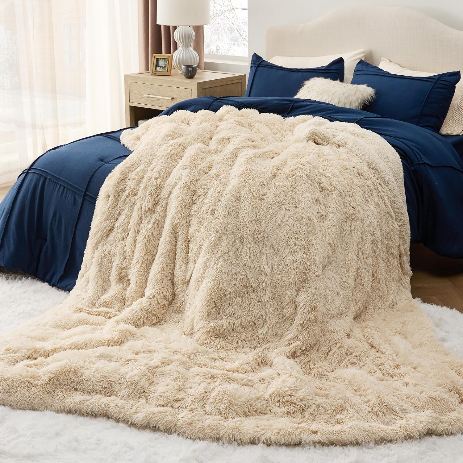 image:imageBedsure Faux Fur Fluffy Fleece Sherpa Blanket Couch Throw Grey 50x6006 Beige
