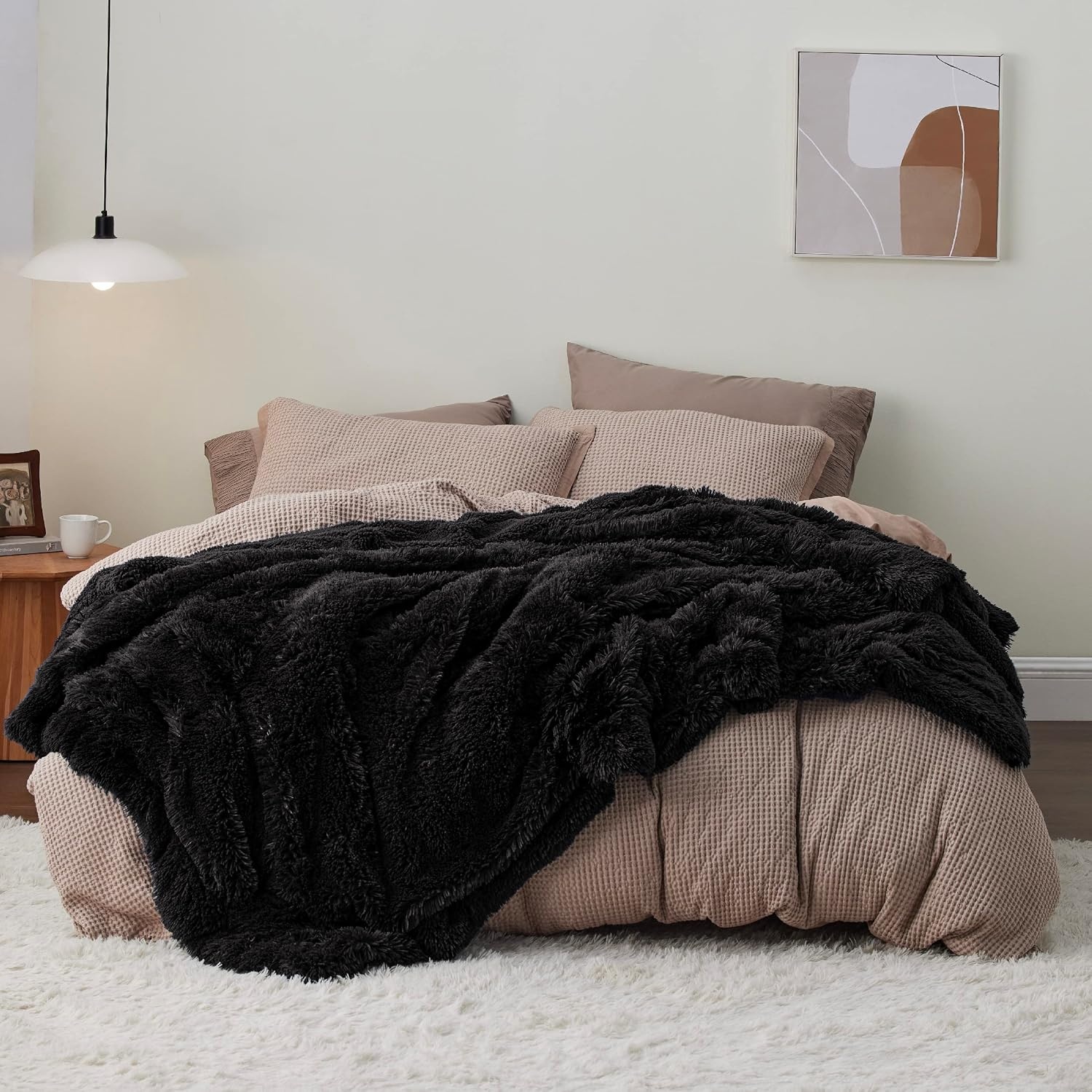 image:imageBedsure Faux Fur Fluffy Fleece Sherpa Blanket Couch Throw Grey 50x6007 Black