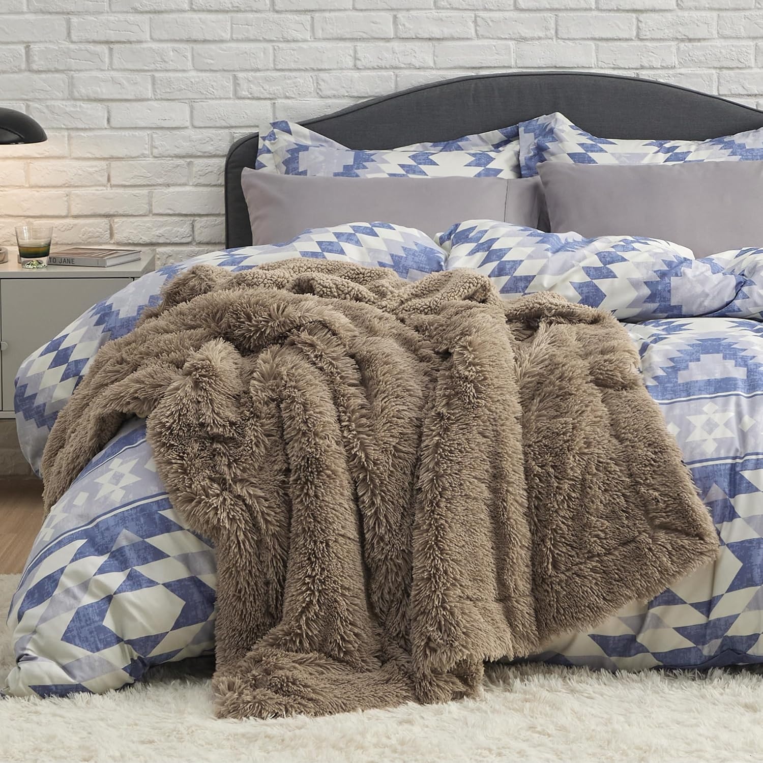 image:imageBedsure Faux Fur Fluffy Fleece Sherpa Blanket Couch Throw Grey 50x6011 Brown