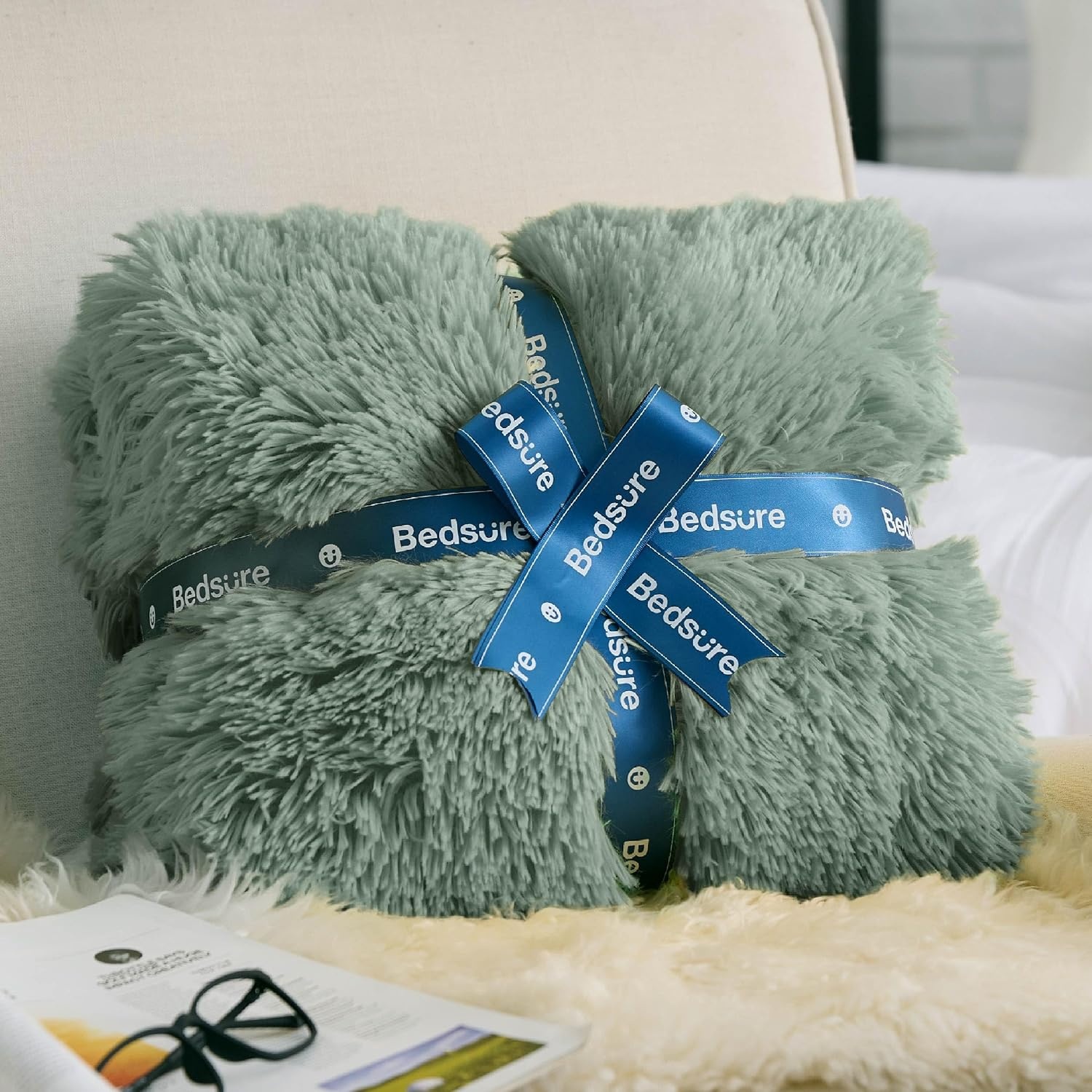 image:imageBedsure Faux Fur Fluffy Fleece Sherpa Blanket Couch Throw Grey 50x6012 Sage Green