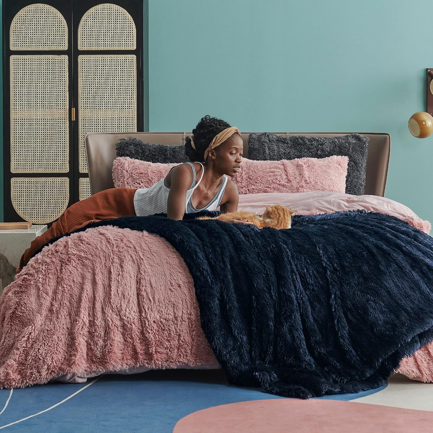 image:imageBedsure Faux Fur Fluffy Fleece Sherpa Blanket Couch Throw Grey 50x6014 Navy Blue