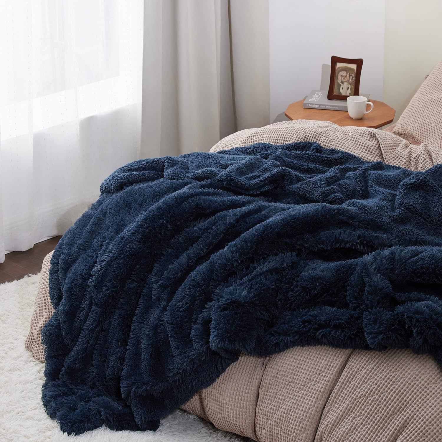 image:imageBedsure Faux Fur Fluffy Fleece Sherpa Blanket Couch Throw Grey 50x6014 Navy Blue