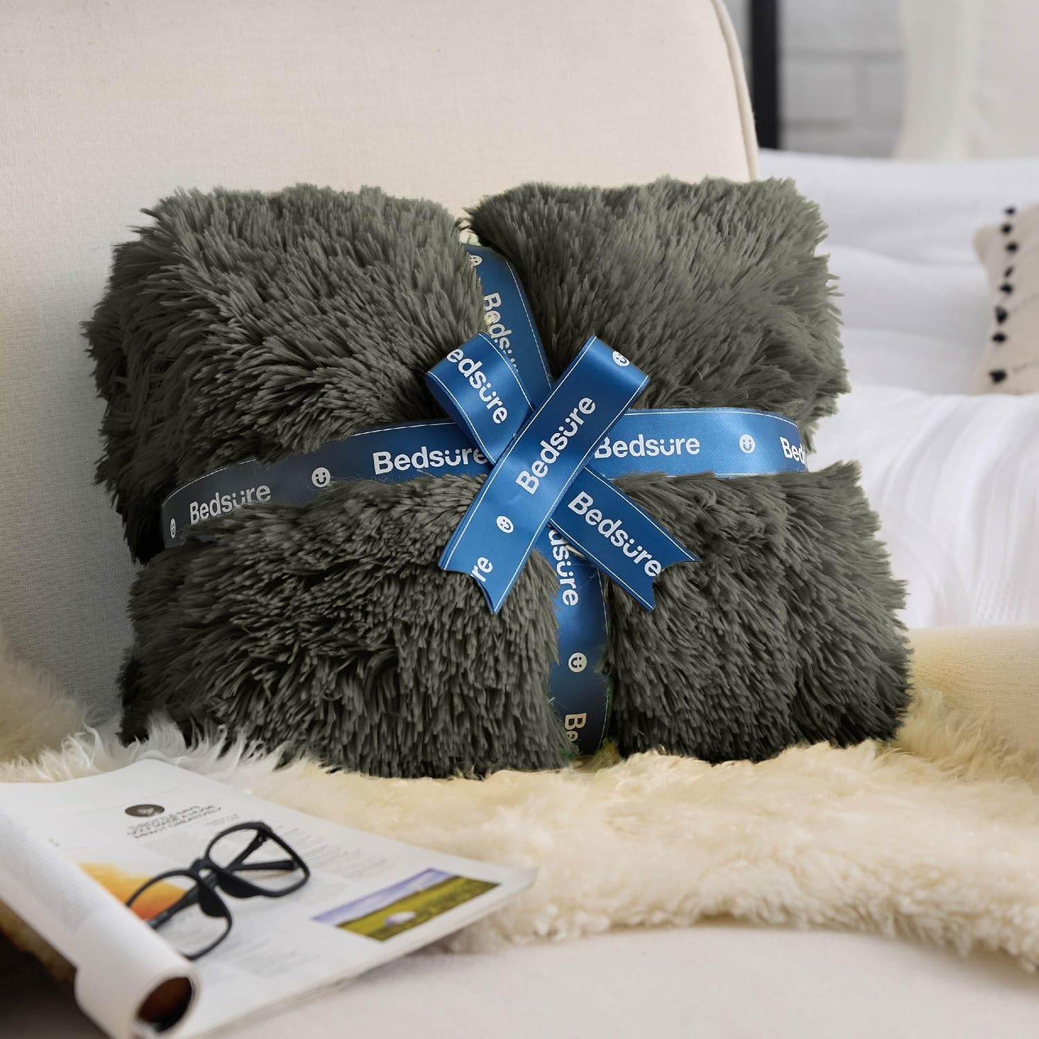 image:imageBedsure Faux Fur Fluffy Fleece Sherpa Blanket Couch Throw Grey 50x6019 Olive Green