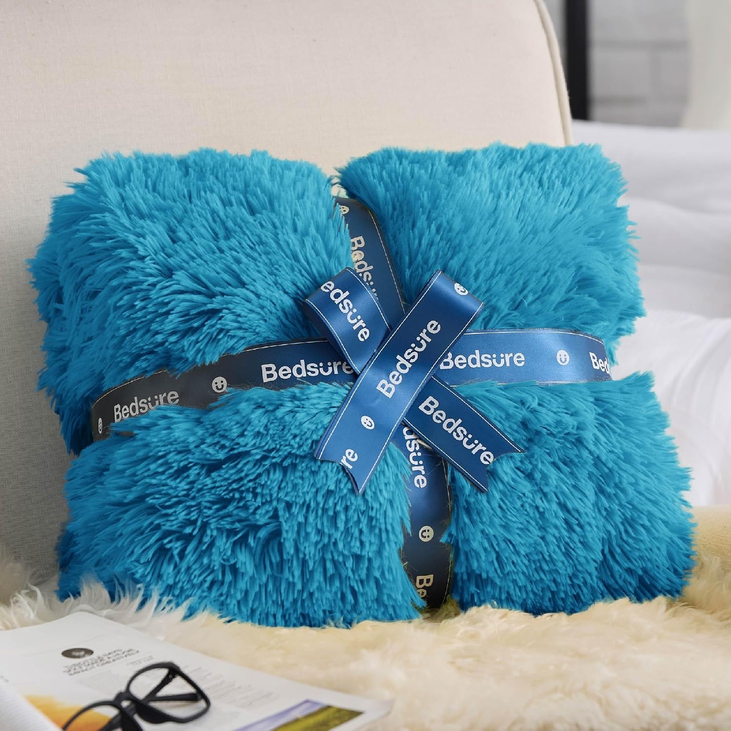 image:imageBedsure Faux Fur Fluffy Fleece Sherpa Blanket Couch Throw Grey 50x6021 Bright Blue