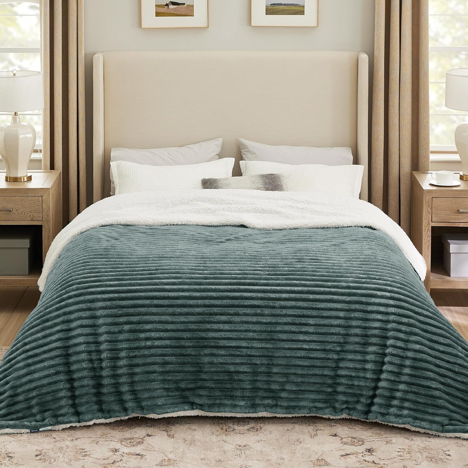 image:imageBedsure Soft Sherpa Blanket Fluffy Throw Gift Beige 50x6004 Dark Green
