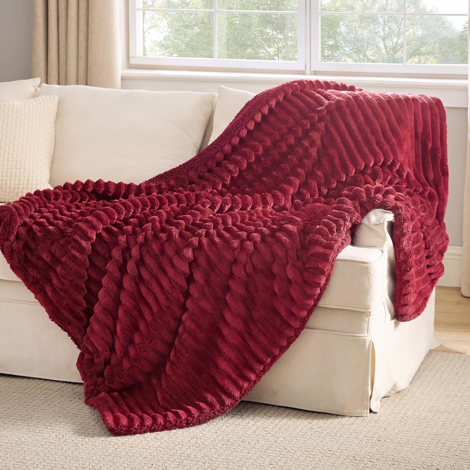 image:imageBedsure Soft Sherpa Blanket Fluffy Throw Gift Beige 50x6010 Red