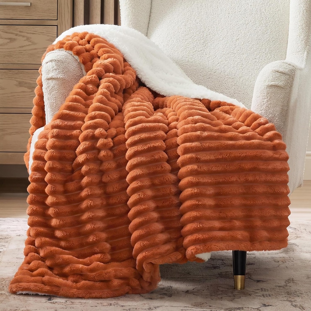 image:imageBedsure Soft Sherpa Blanket Fluffy Throw Gift Beige 50x6000 Burnt Orange