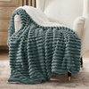 04 - Dark Green