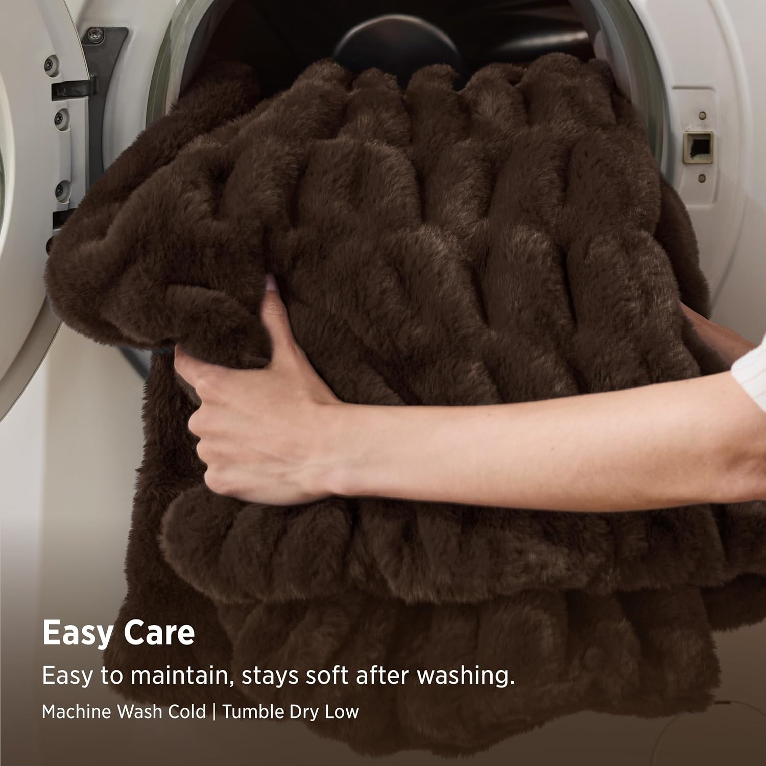 image:imageBedsure Soft DoubleSided Faux Fur Throw Blanket Light Brown 50x60Brown