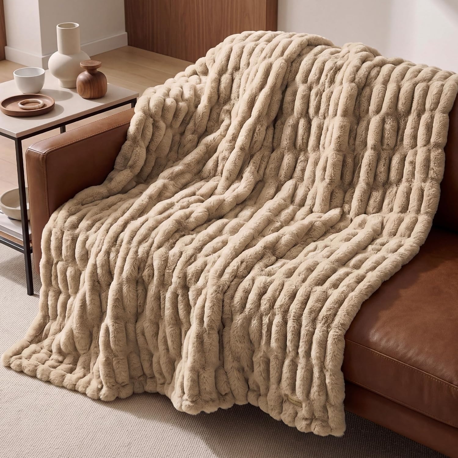 image:imageBedsure Soft DoubleSided Faux Fur Throw Blanket Light Brown 50x60Light Brown