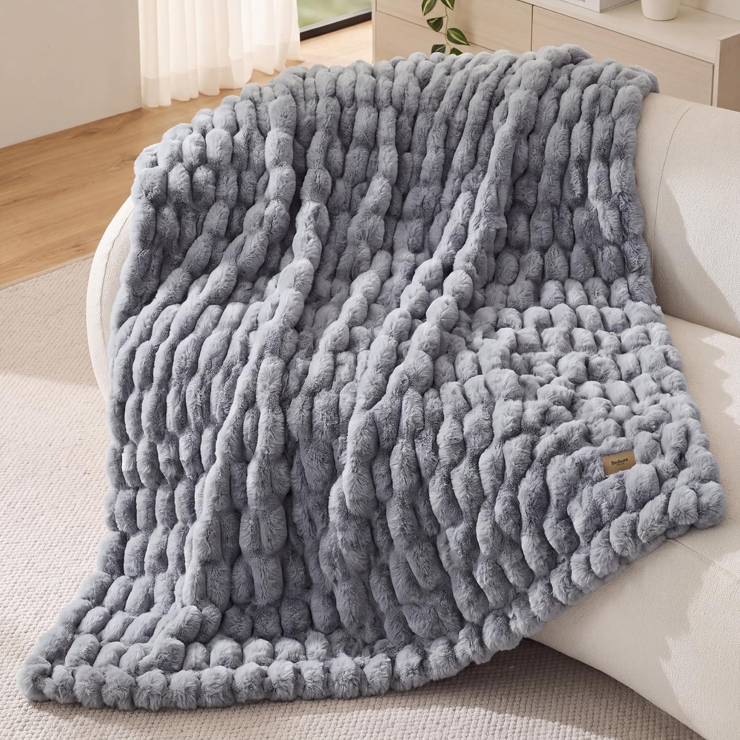 image:imageBedsure Soft DoubleSided Faux Fur Throw Blanket Light Brown 50x60Silver Grey