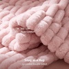 Bedsure Soft Double-Sided Faux Fur Throw Blanket, Light Brown, 50″x60″(Pink)
