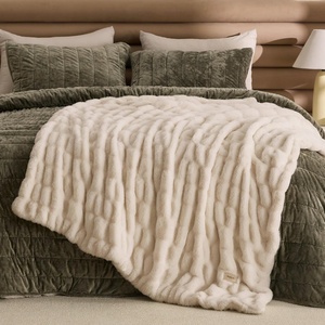 Bedsure Soft Double-Sided Faux Fur Throw Blanket, Light Brown, 50″x60″(Light Beige)