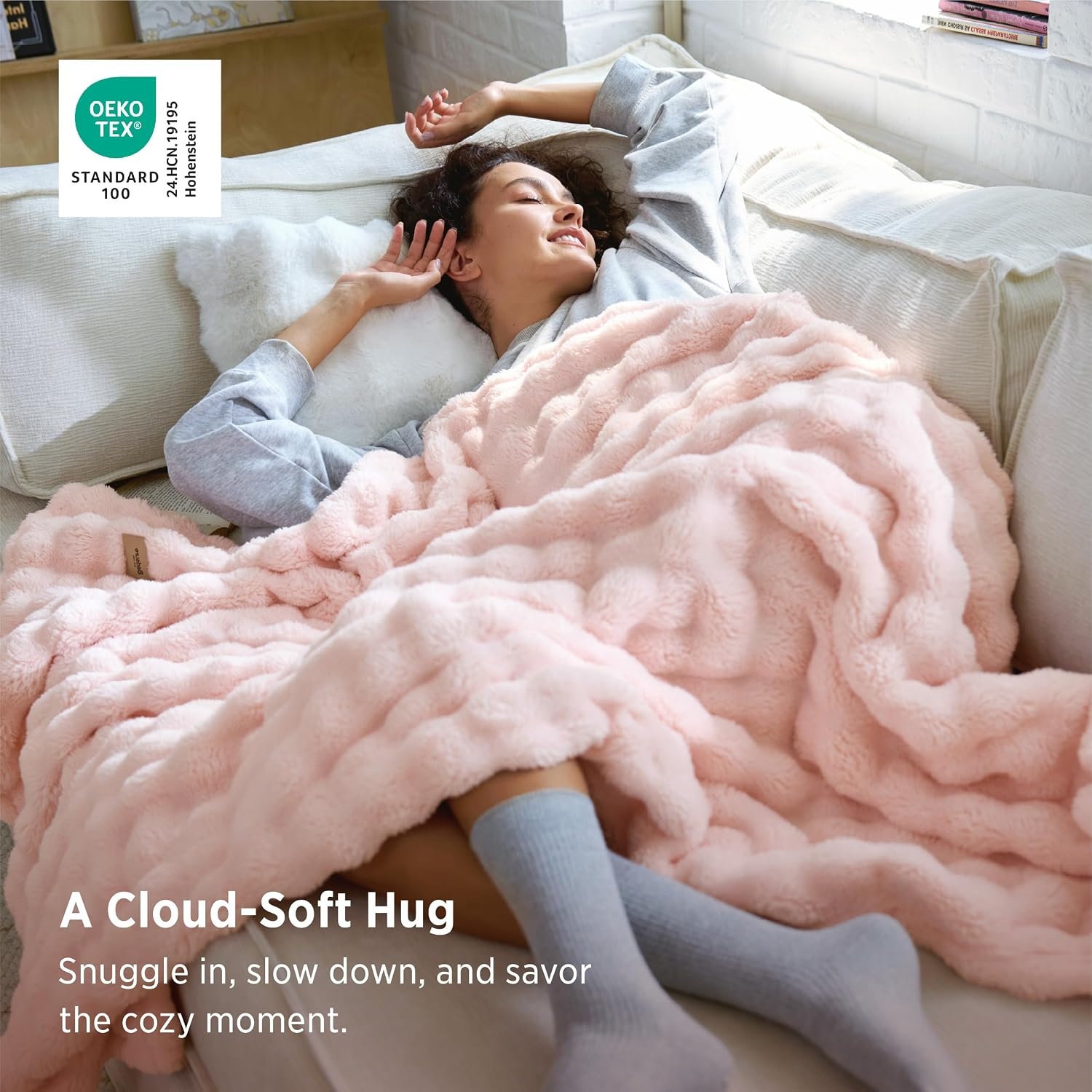 image:imageBedsure 3D Cloud Bubble Fleece Twin Blanket for Bed Burnt Orange 608002 Light Pink