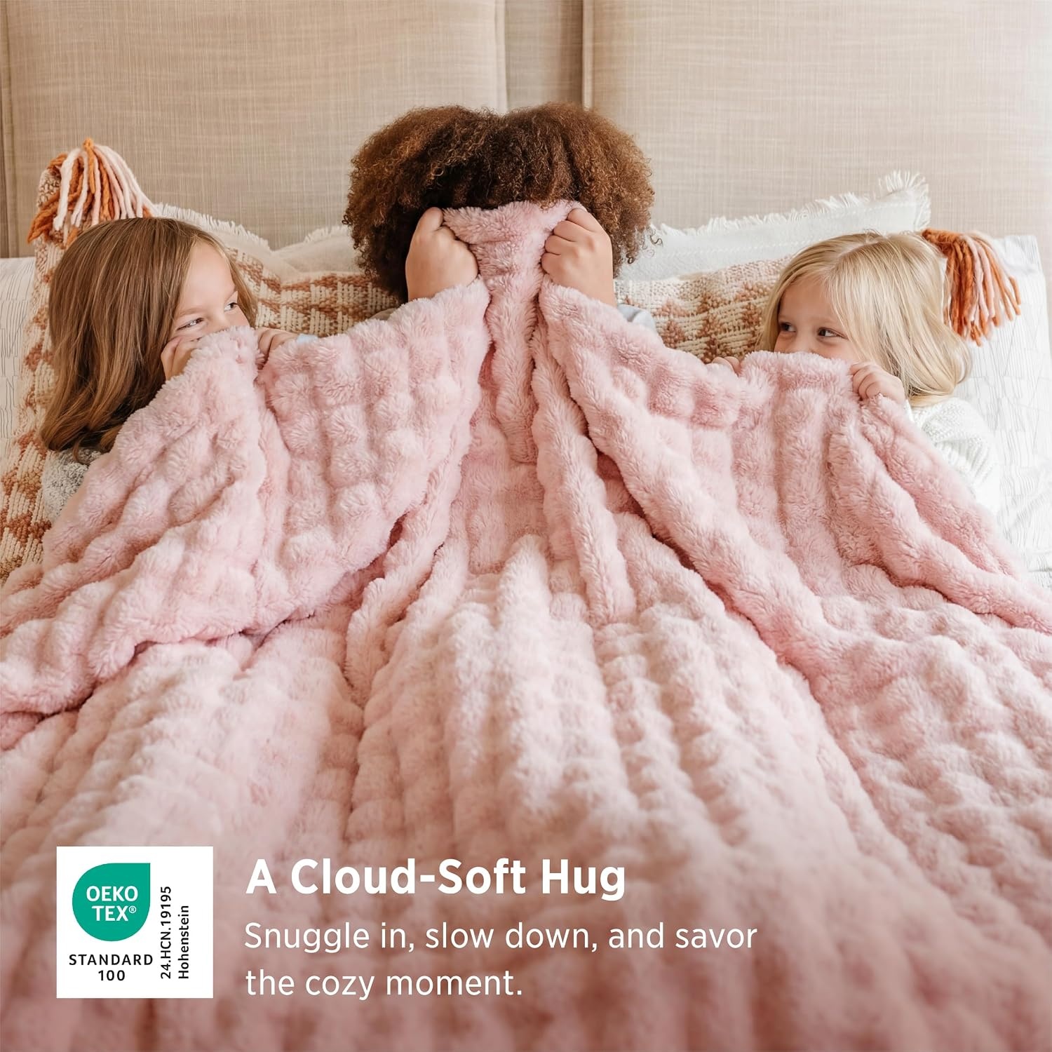 image:imageBedsure 3D Cloud Bubble Fleece Twin Blanket for Bed Burnt Orange 608002 Light Pink