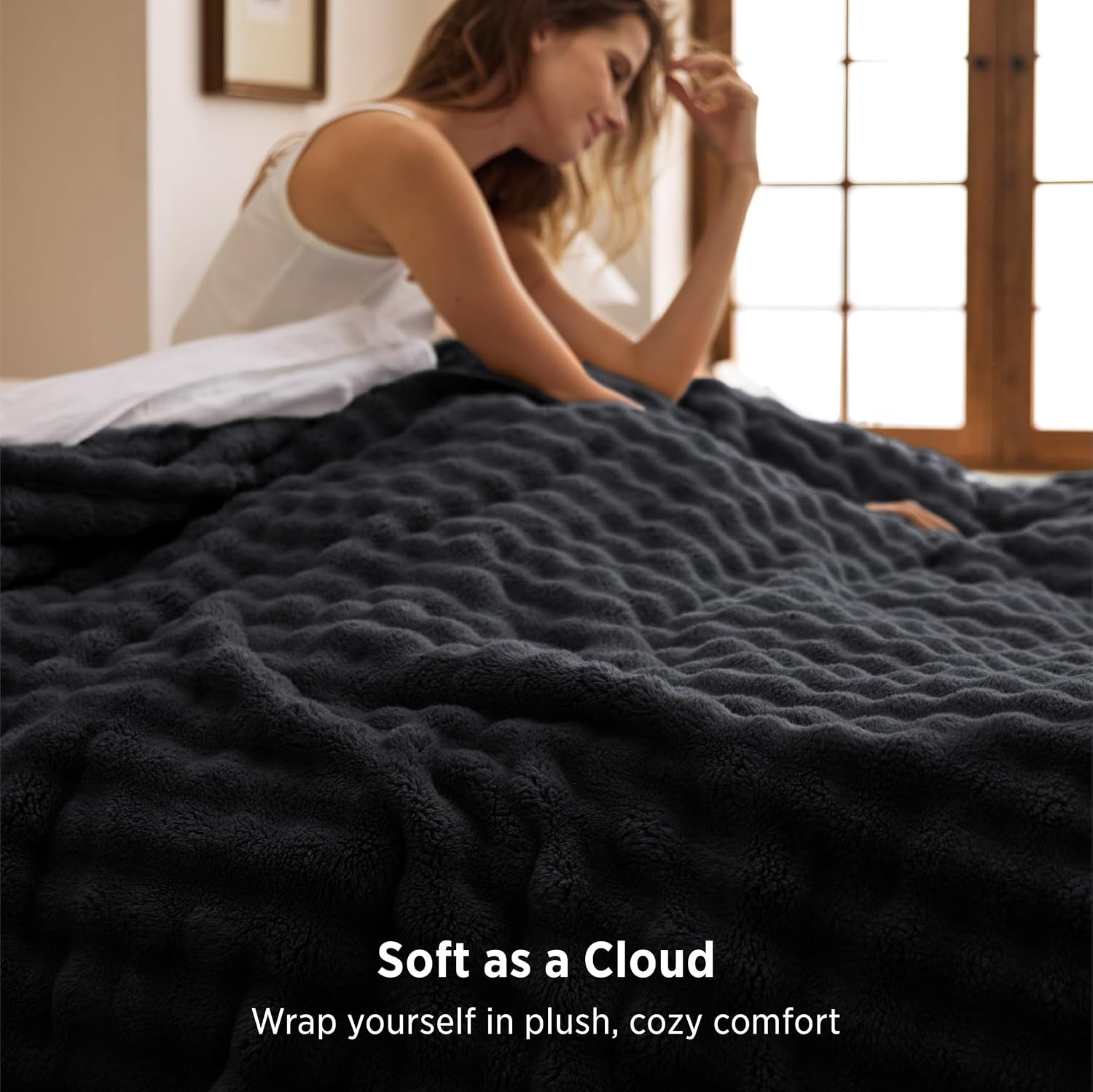 image:imageBedsure 3D Cloud Bubble Fleece Twin Blanket for Bed Burnt Orange 6080Black