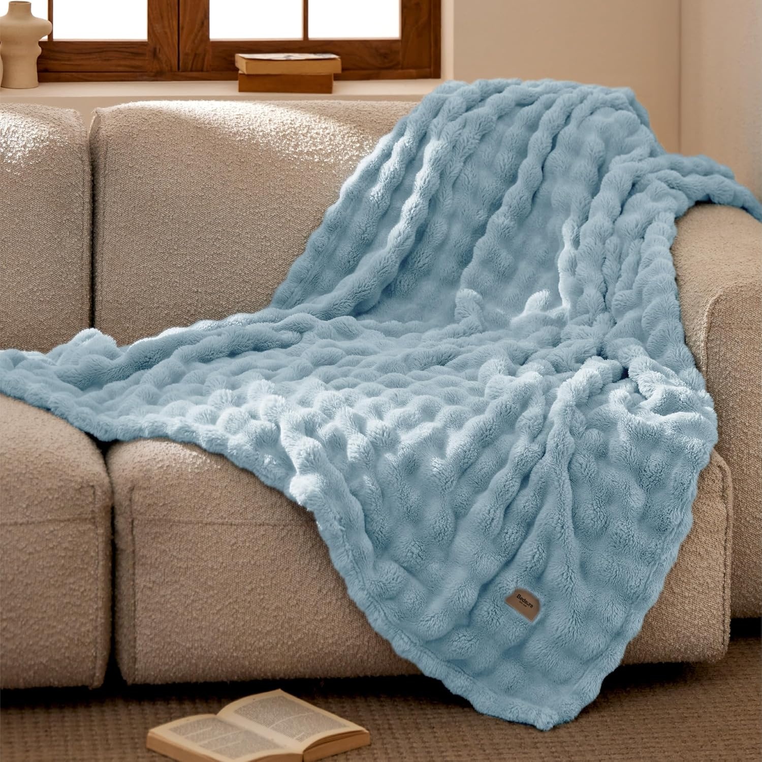 image:imageBedsure 3D Cloud Bubble Fleece Twin Blanket for Bed Burnt Orange 6080Light Blue