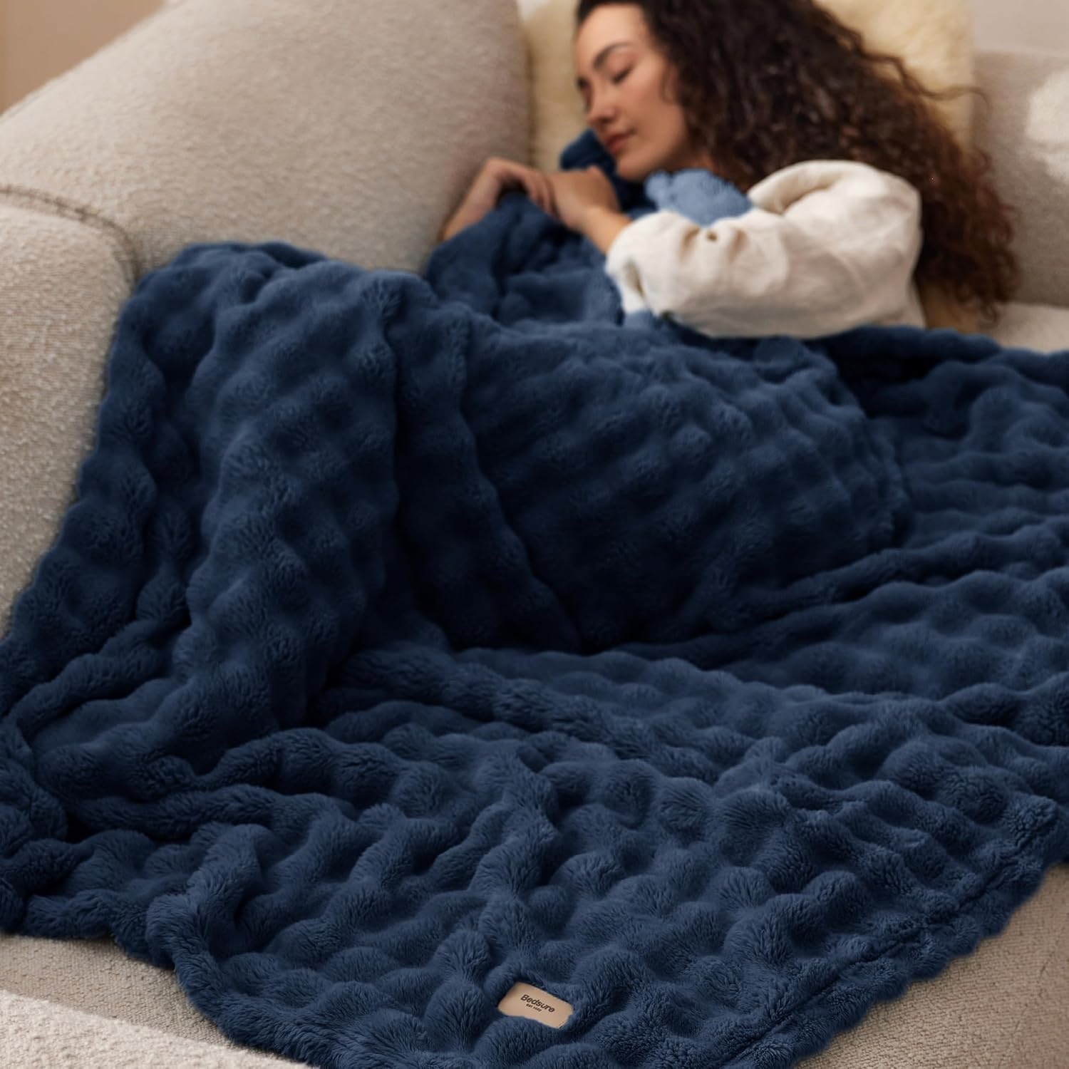 image:imageBedsure 3D Cloud Bubble Fleece Twin Blanket for Bed Burnt Orange 6080Navy Blue