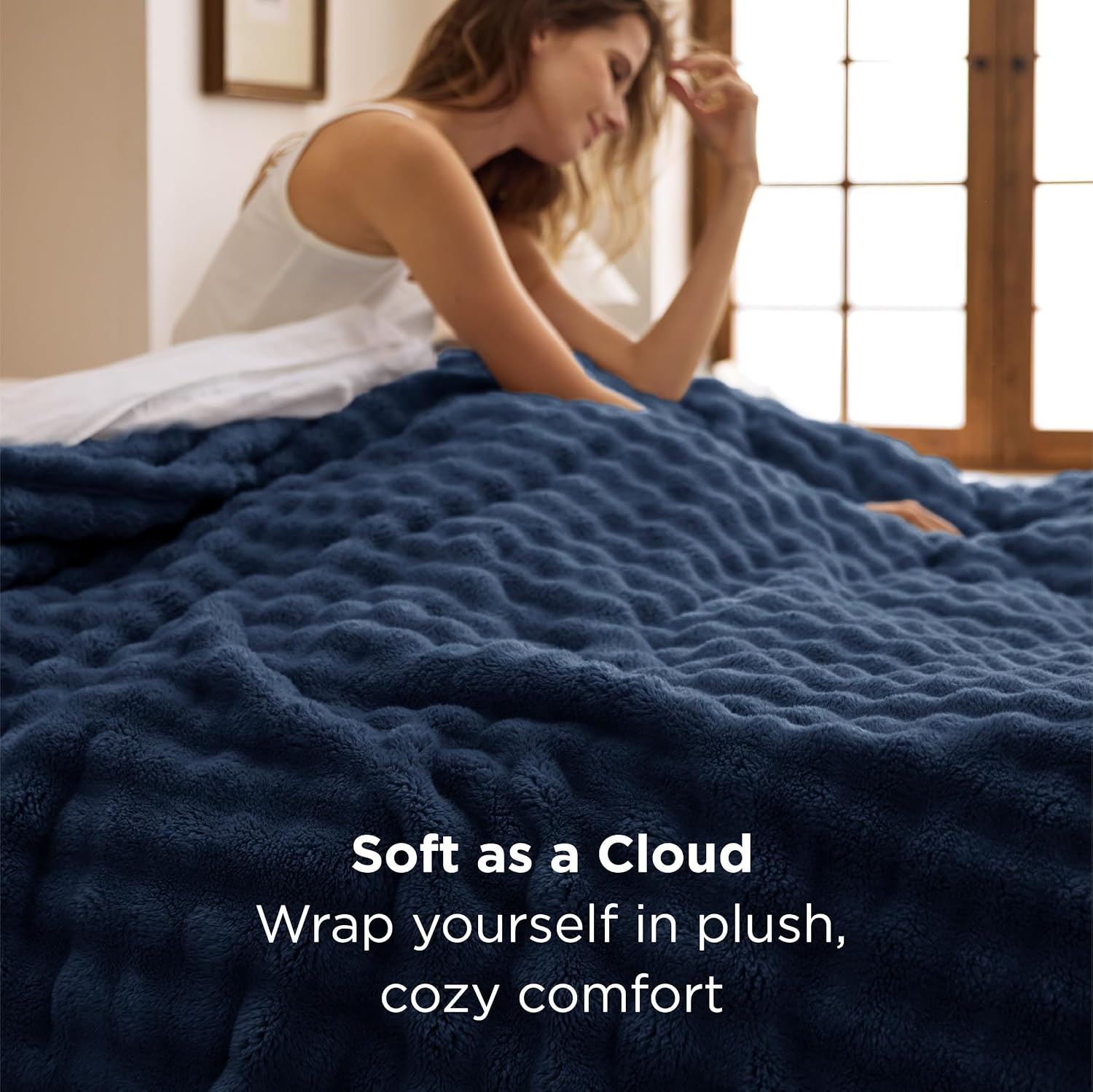 image:imageBedsure 3D Cloud Bubble Fleece Twin Blanket for Bed Burnt Orange 6080Navy Blue