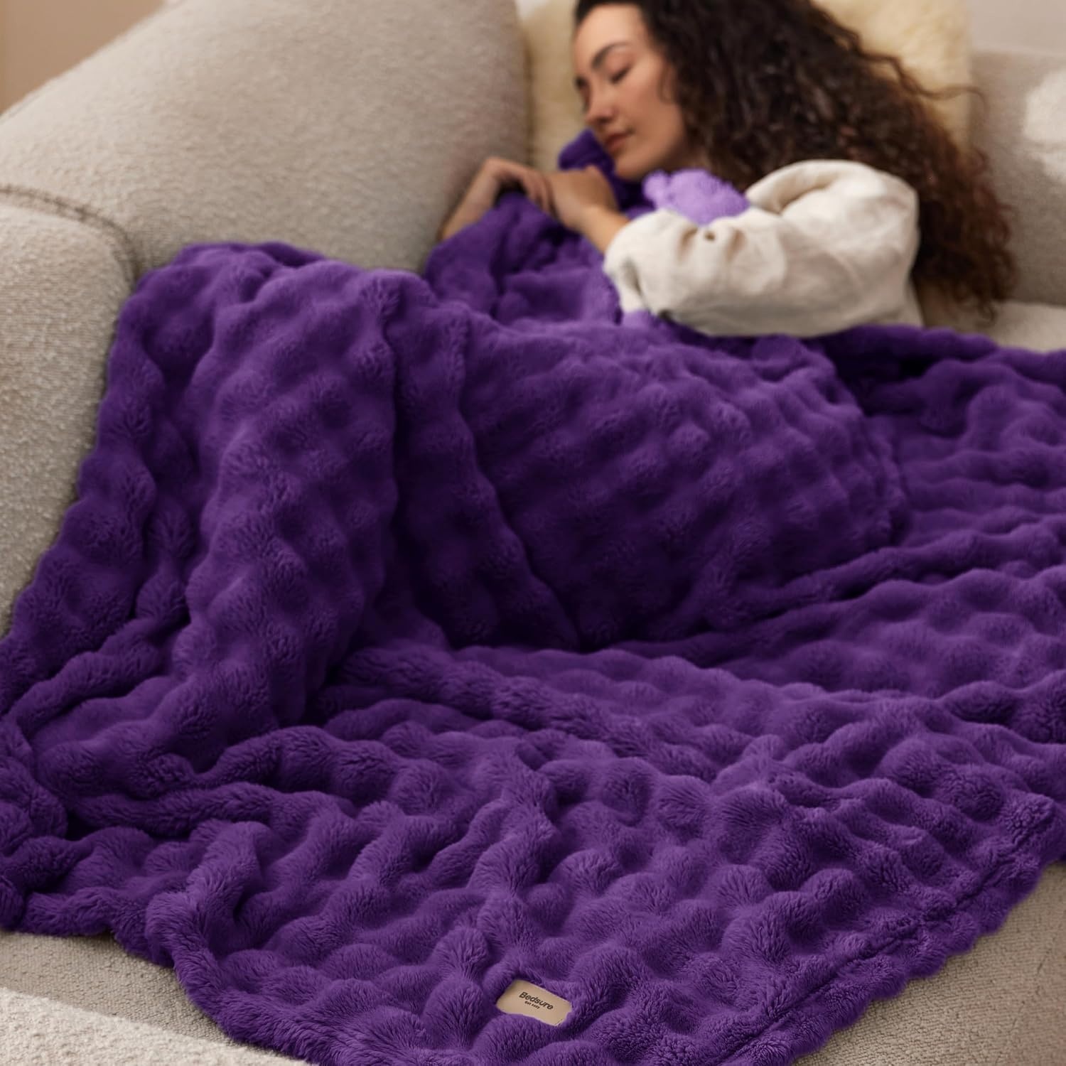 image:imageBedsure 3D Cloud Bubble Fleece Twin Blanket for Bed Burnt Orange 6080Purple