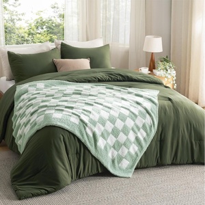 Bedsure Queen Comforter Set with Checkered Throw Blanket for Couch – 4 Pieces, 1 Pink Comforter Queen Size, 2 Pillow Shams, 1 Checkered Blanket, Super Soft, Lightweight & Fluffy for Bed & Sofa(Olive Green)