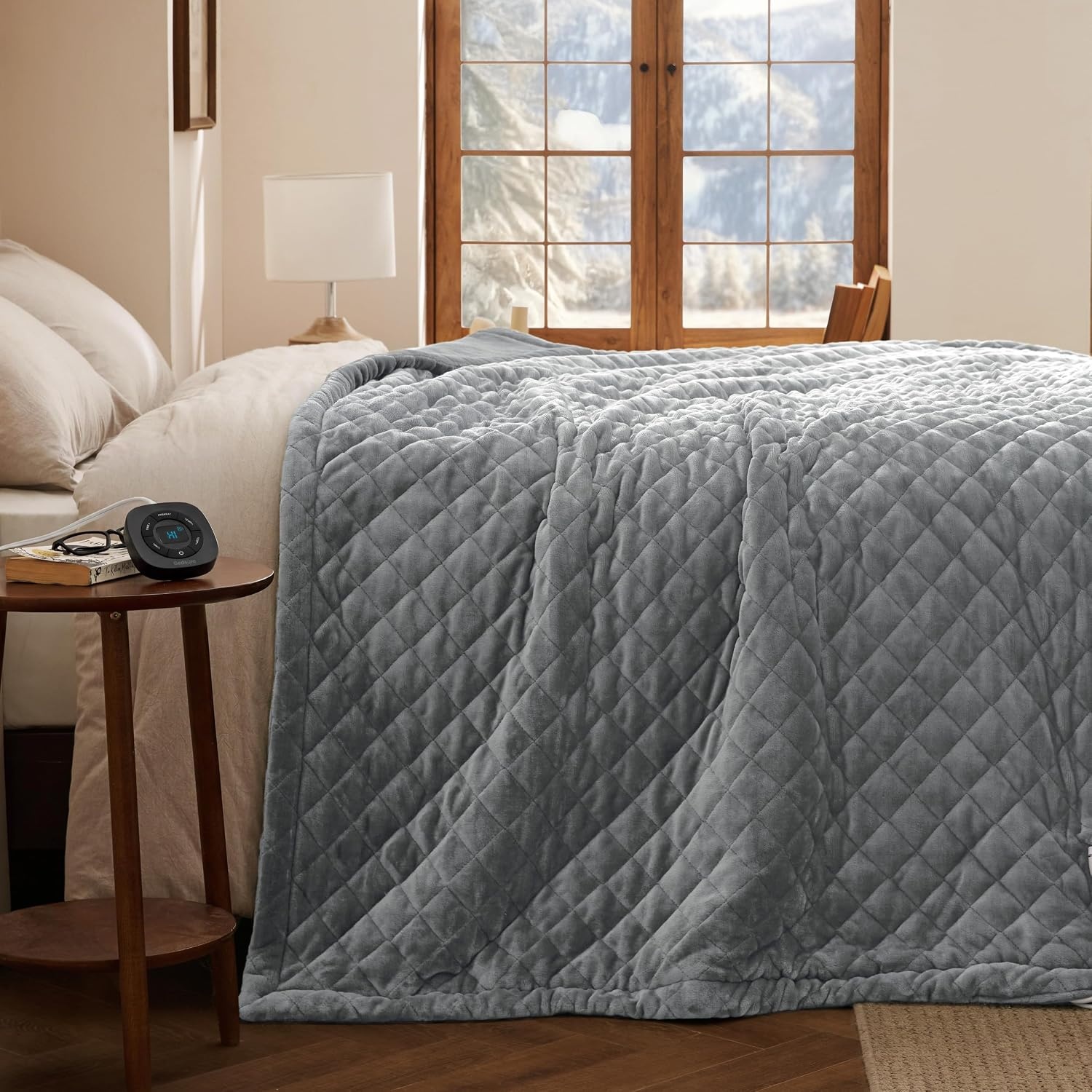 image:imageBedsure Quilted Heated Blanket Queen Size Filled for Extra Warmth Taupe08 Formal Gray Diamond